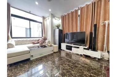 LIỀN KỀ VĂN QUÁN GẦN SIÊU THỊ VINMART 80M 4T 9.5TỶ